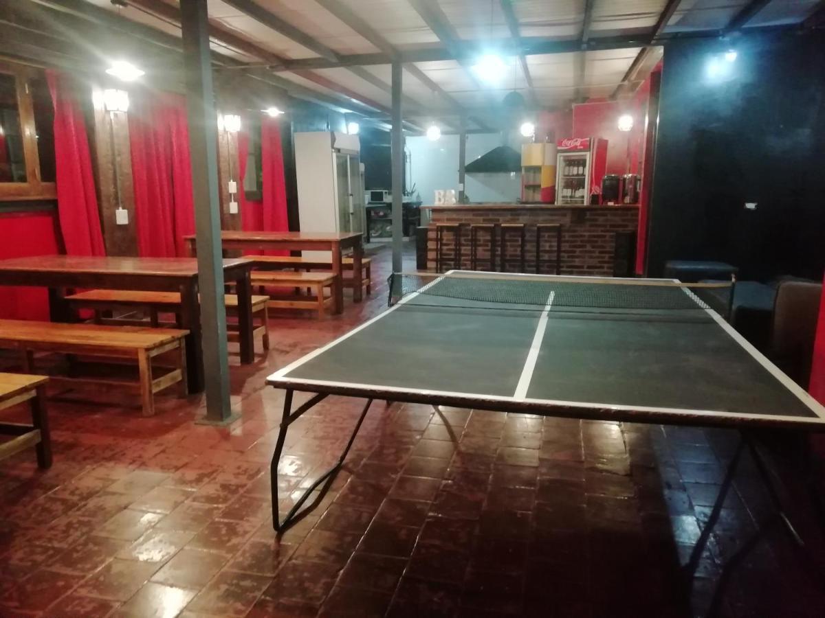 מנדוזה Katana Capsule Hostel מראה חיצוני תמונה