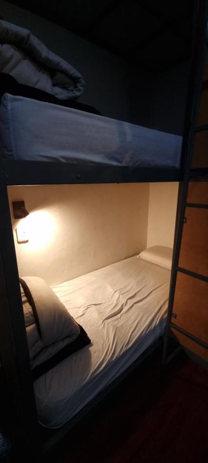 מנדוזה Katana Capsule Hostel מראה חיצוני תמונה