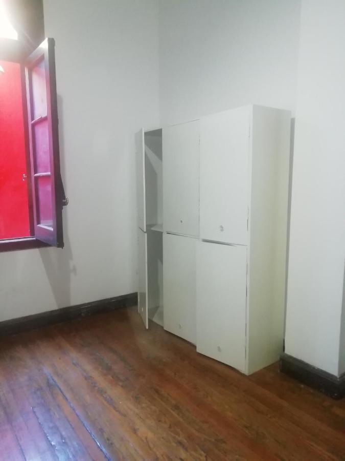 מנדוזה Katana Capsule Hostel מראה חיצוני תמונה