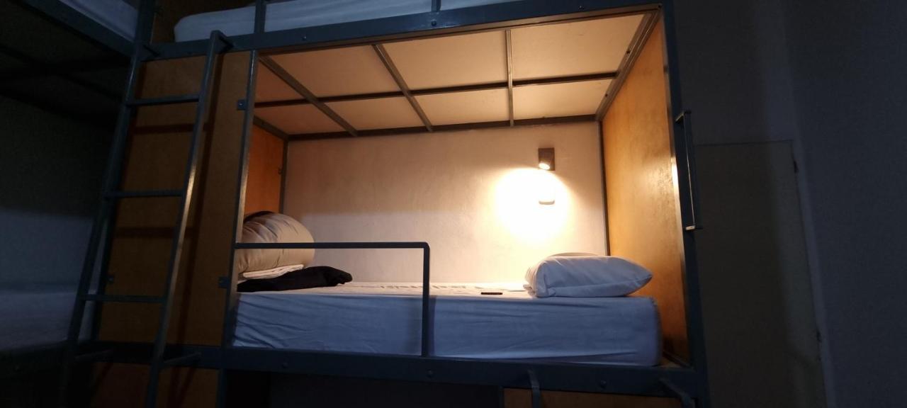 מנדוזה Katana Capsule Hostel מראה חיצוני תמונה